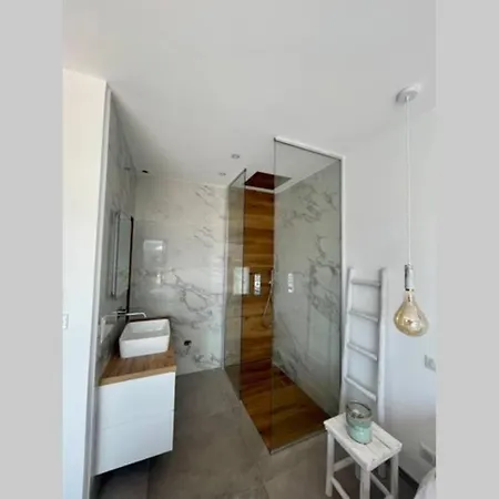 Moderne Avec Piscine - Porticcio فيلة