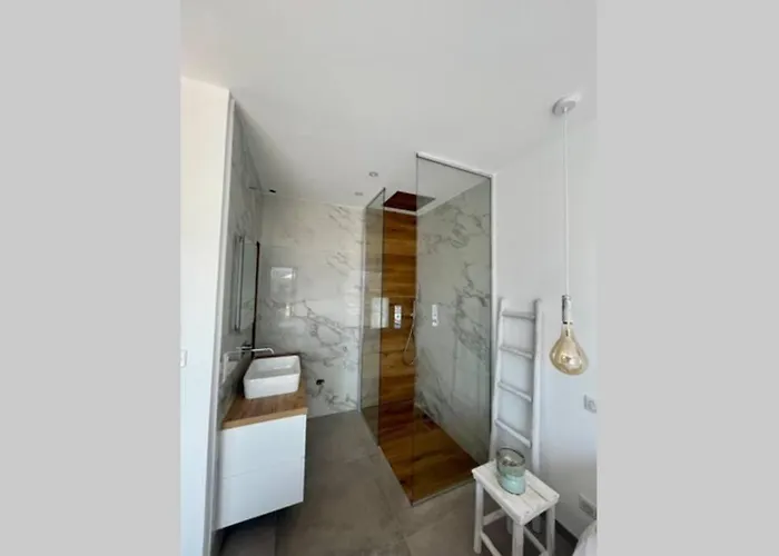 Moderne Avec Piscine - Porticcio Villa